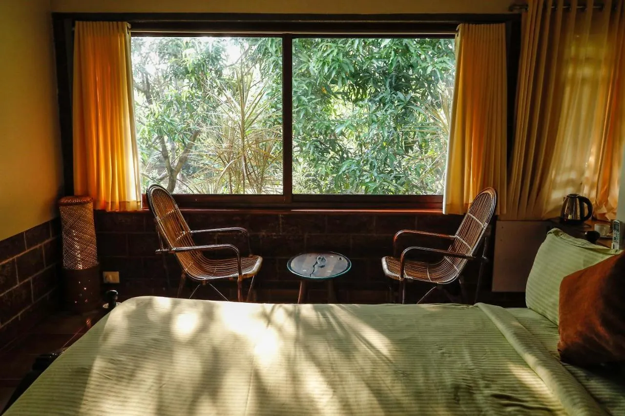 Neelambari Ecotoursm Hotel Thrissur